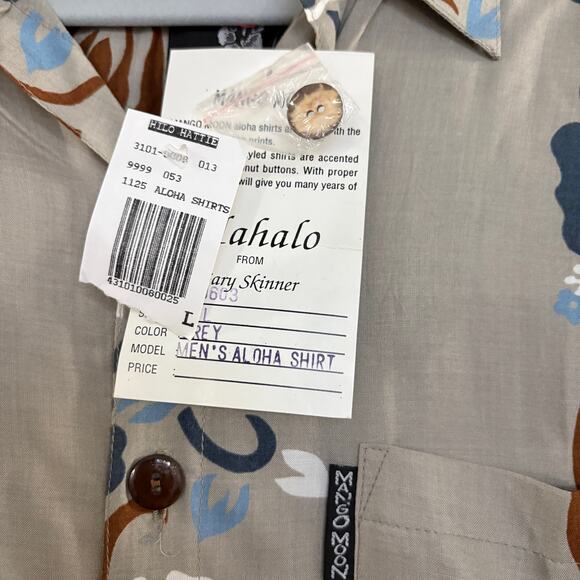 Hawaiian Shirt By Mango Moon Men’s Large Aloha NWT Floral Hibiscus Vacation - Picture 5 of 10